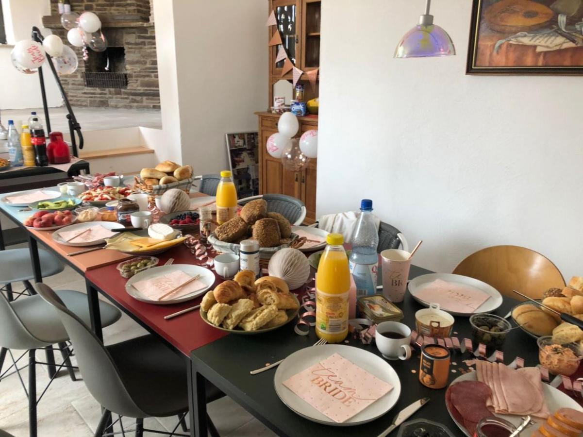 Ferienunterkunft Vulkaneifel - Baltes-Haus Brockscheid Esterno foto