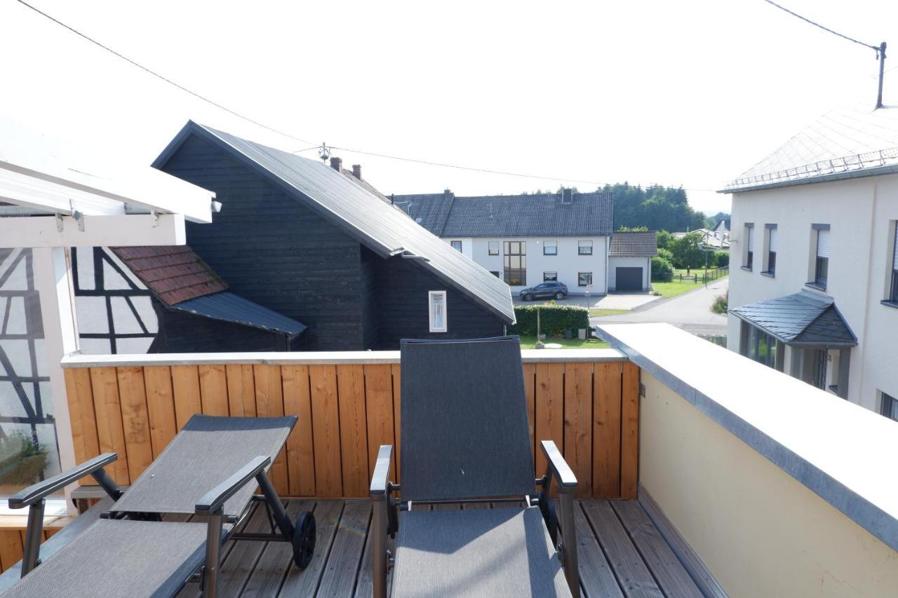 Ferienunterkunft Vulkaneifel - Baltes-Haus Brockscheid Esterno foto